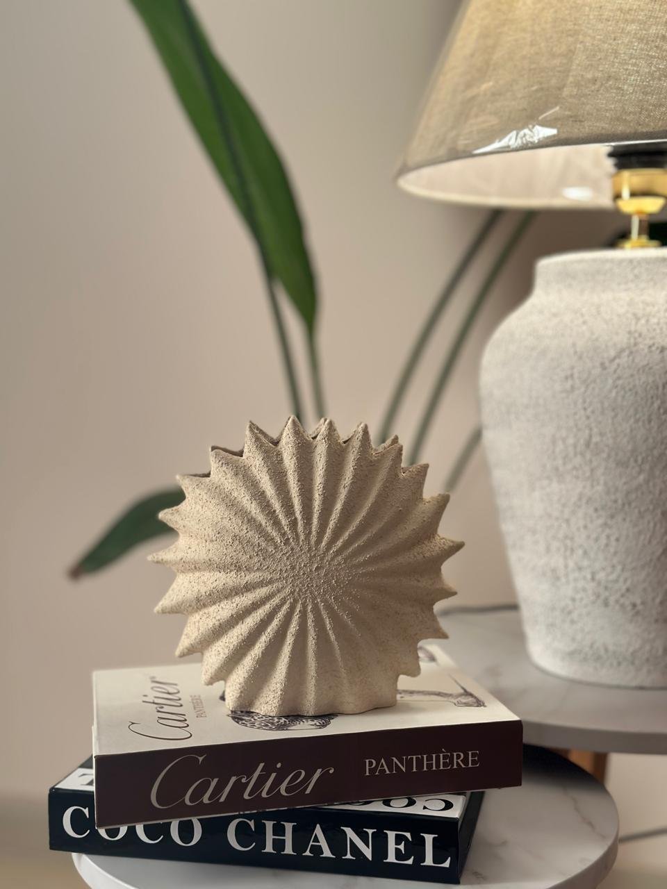 Shell vase