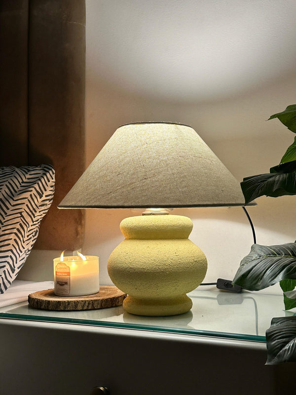 Pebble table lamp