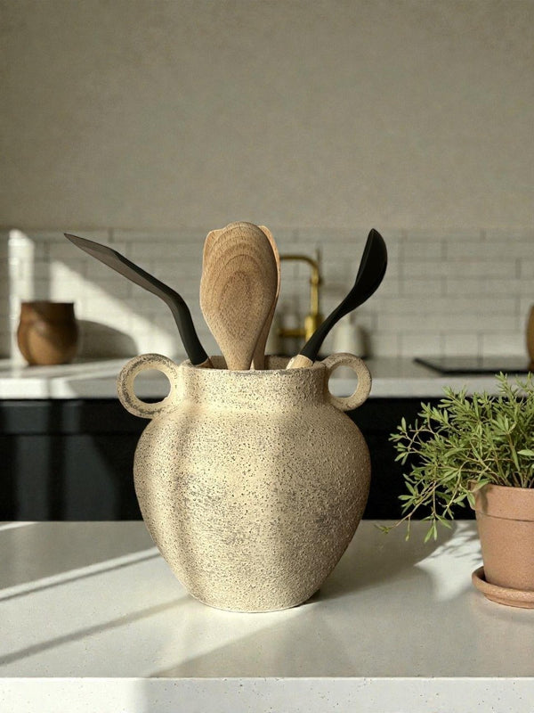 Raw Clay Holder
