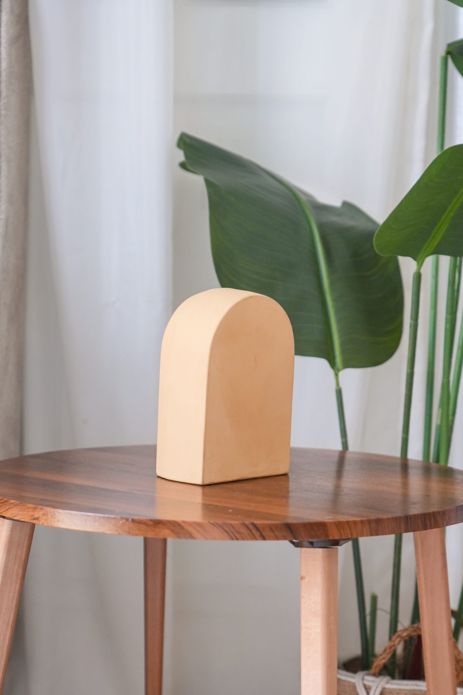 Tissue box