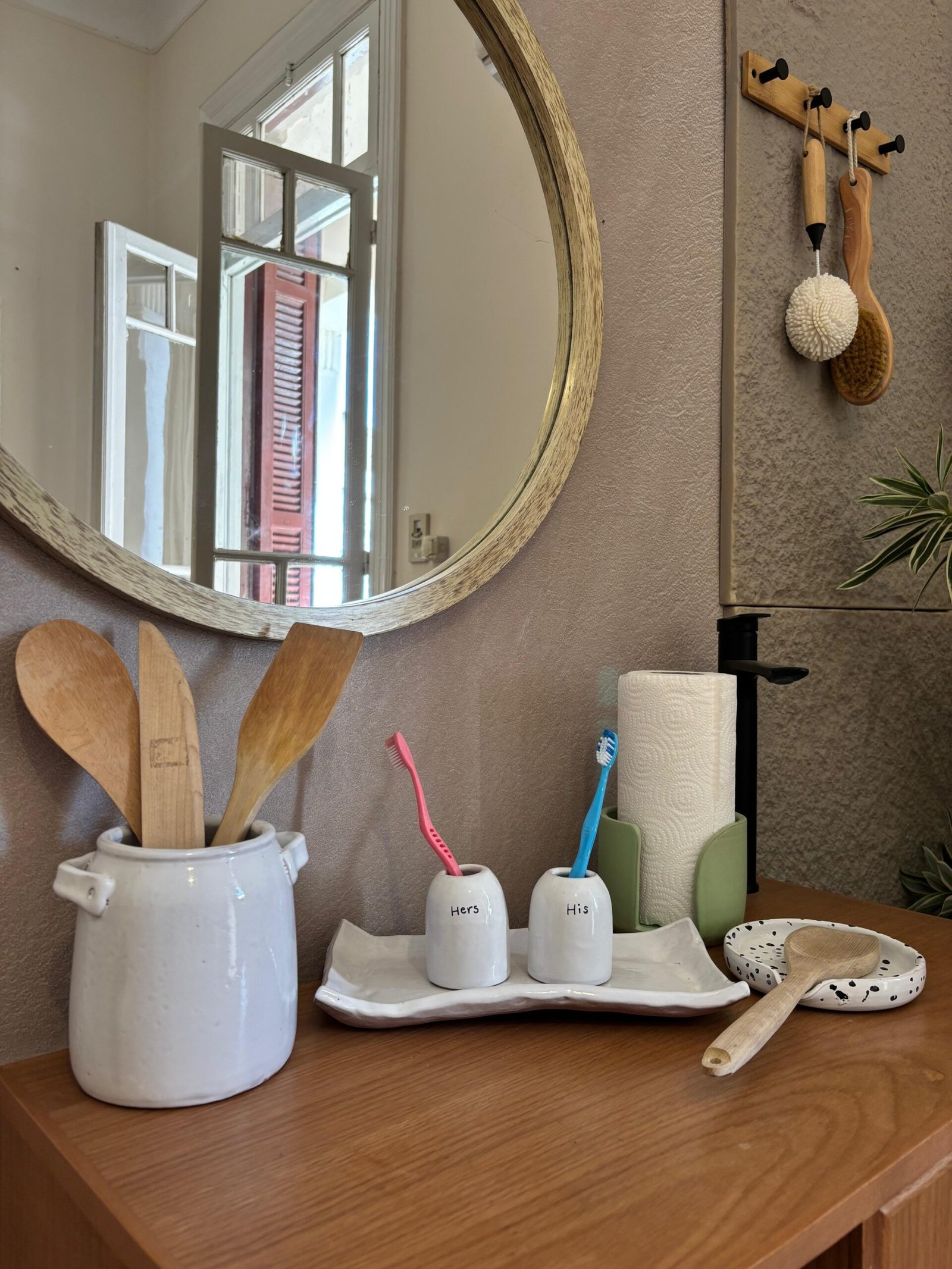 The Daily set
